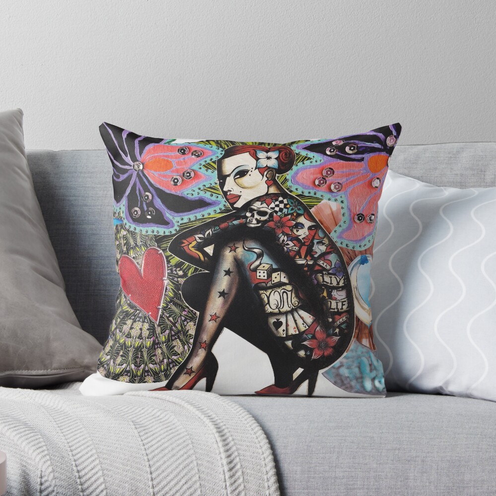 Aperçu de l'œuvre Coussin créée et vendue par elfy-ka.