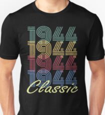 Born in 1944 Vintage Slim Fit T-Shirt