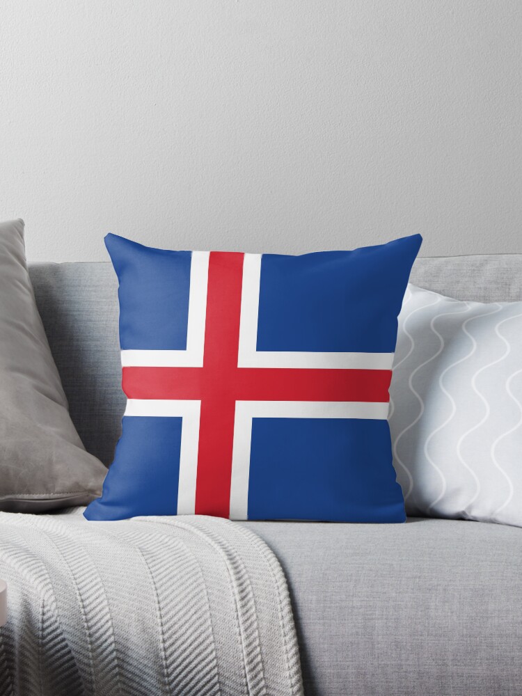 Aperçu 1 sur 3. Coussin avec l'œuvre Drapeau de l'Islande créée et vendue par Shorlick.