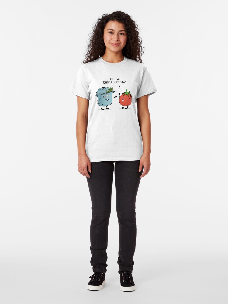 Vista alternativa de Camiseta clásica ¿Bailamos salsa? Le dice la olla al tomate