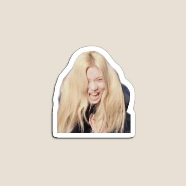 Aperçu de l'œuvre Kim Lip Meme créée et vendue par emdogghues.
