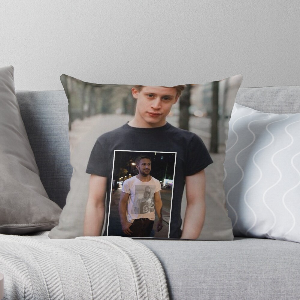 "Macaulay Culkin Wearing a T-Shirt of Ryan Gosling Wearing ...