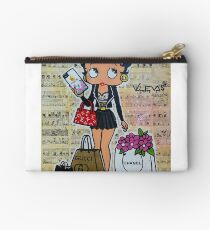 Betty Studio Pouch