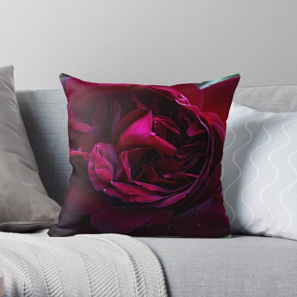 English Rose Munstead Wood Throw Pillow