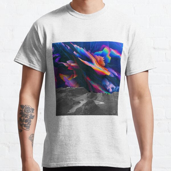 032 Classic T-Shirt