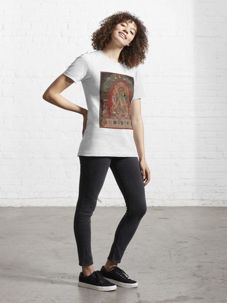 Alternate view of Green Tara (Khadiravani) is usually associated with protection from fear and the eight obscurations: pride, ignorance, hatred & anger, jealousy, bandits and thieves and so on #GreenTara #Khadiravani Essential T-Shirt