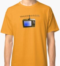 Fan of TV - Retro TV - Television - Some of you may not have seen one of these!! Classic T-Shirt