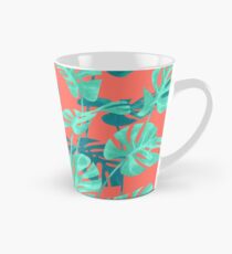 Monstera verlässt lebende Korallen. Tasse (groß)