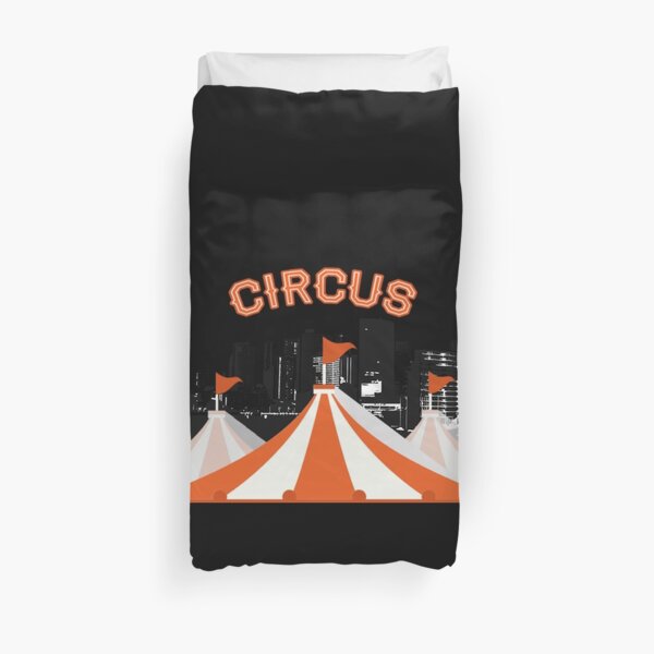 Circus in the big city Duvet Cover