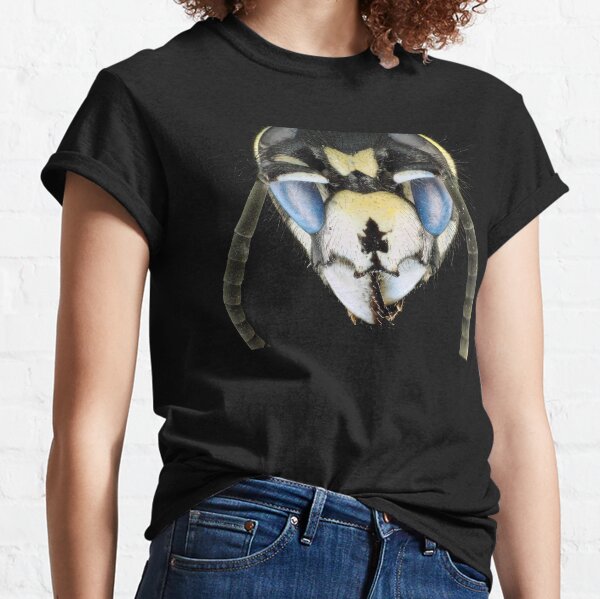 Wasp head in ultraviolet light Classic T-Shirt