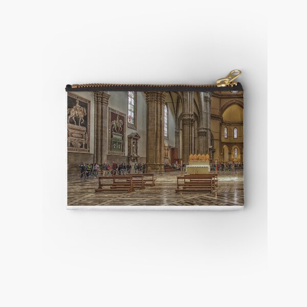 Aperçu de l'œuvre À l'intérieur de Santa Maria del Fiore créée et vendue par dbvirago.