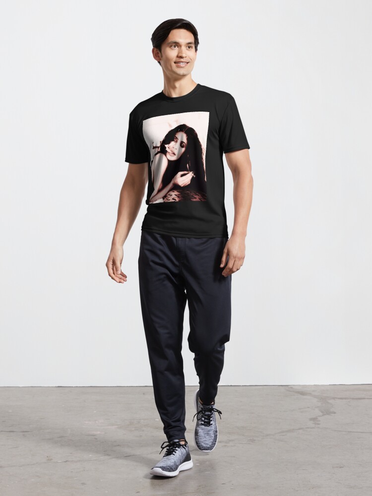 Kylie Jenner: Graphic Crewneck and Sweatpants