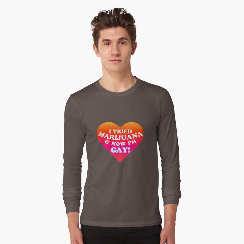 Artikel-Vorschau von Langarmshirt, designt und verkauft von emilywaterz.