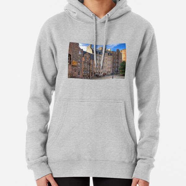 Makars’ Court Pullover Hoodie