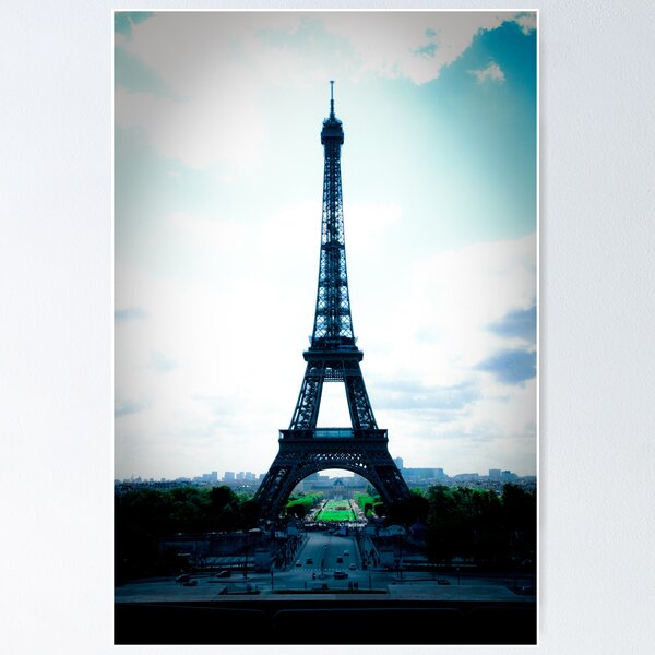 Item preview, Paris. Eiffel tower designed and sold by Val Ritter.