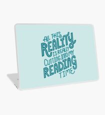 Vinilo para portátil Realidad Vs. Libro de lectura Nerd cita letras