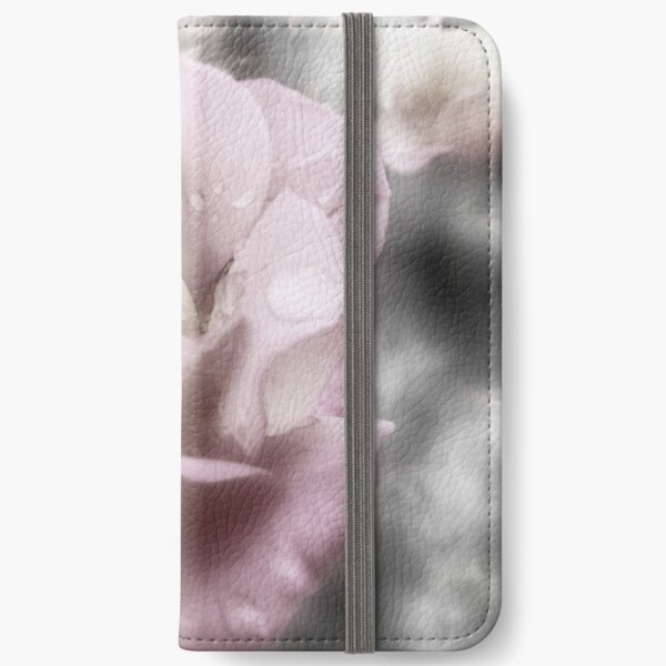 ©Raffreefly creations iPhone Wallet