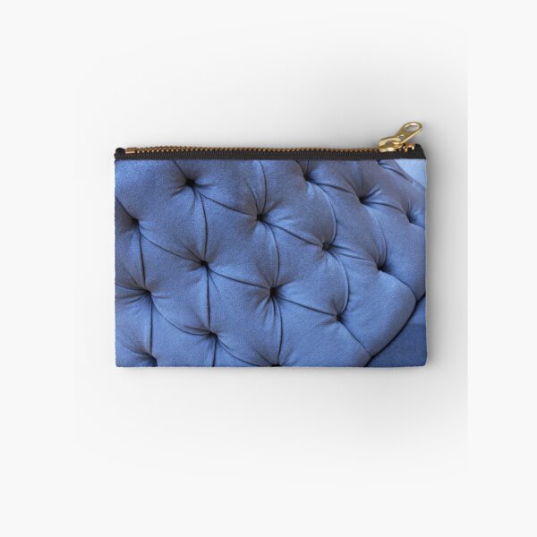 Artikelvorschau, Ein rundes Banquette-Sofa entworfen und verkauft von Cora Wandel.