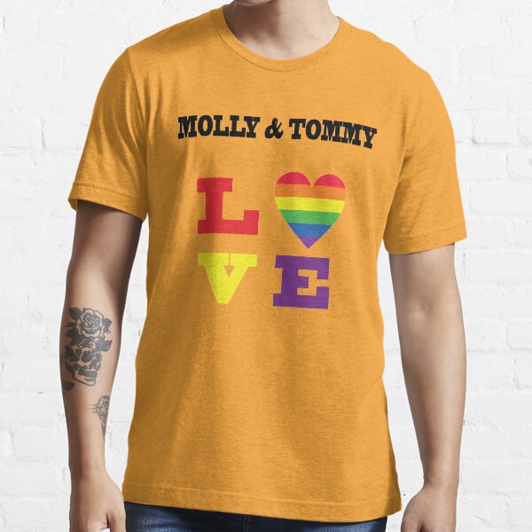 Love HEART Essential T-Shirt