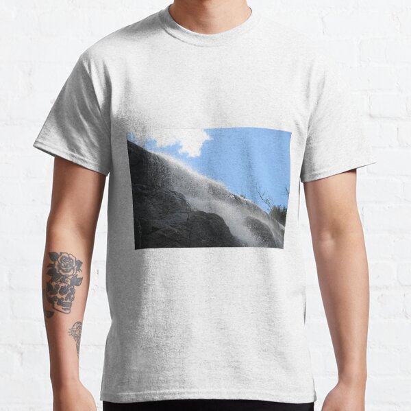 serene waterfall Classic T-Shirt