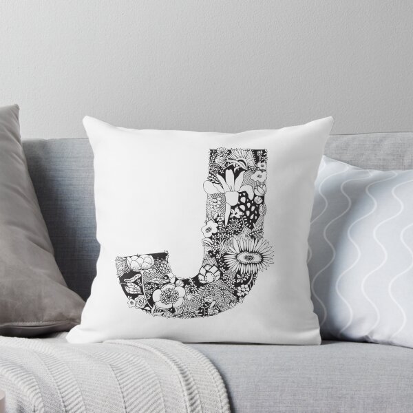 Vista previa del artículo con la obra «Letra J | Blanco y negro | Patrón de flores | Tipografía | Arte del nombre | Personalizado», diseñado y vendido por hayleylauren.