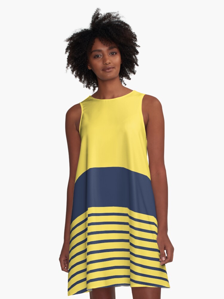 Robe trapèze for Sale avec l'œuvre « Bloc de couleur rayé jaune et