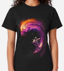 Surfen im Weltraum Classic T-Shirt