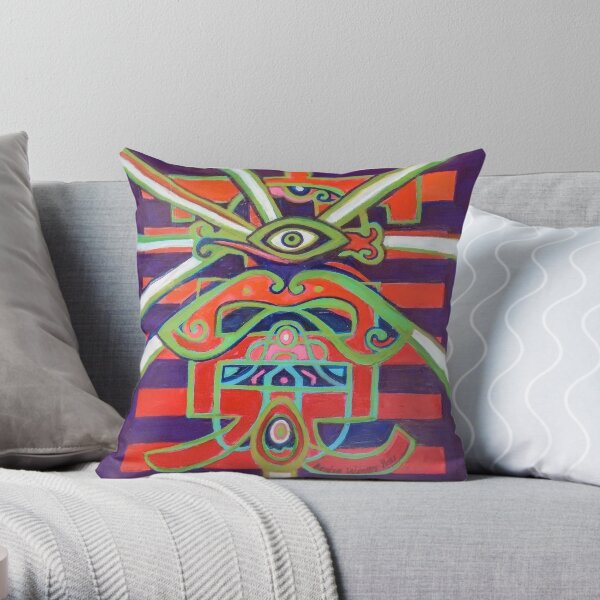 Hexagram 14: Ta Yu (Wealth) Throw Pillow
