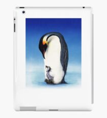 Emperor penguin with chick iPad Case/Skin
