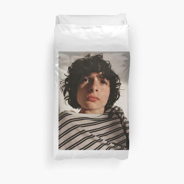 finn wolfhard Funda nórdica