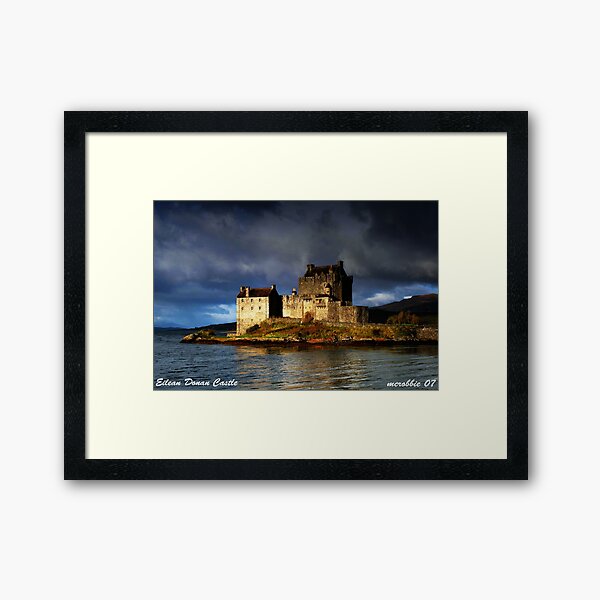 Eilean Donan Castle Framed Art Print