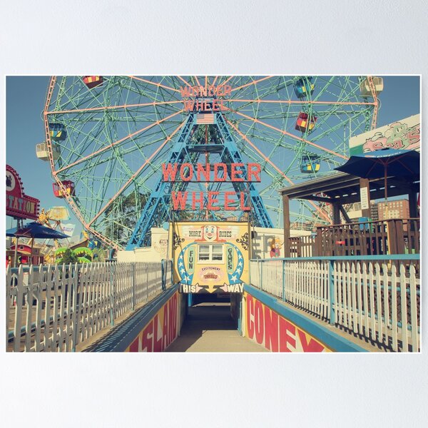 Artikel-Vorschau von Coney Island, Wunderrad Riesenrad mit Vintage Leuchtreklame, designt und verkauft von Reinvention.