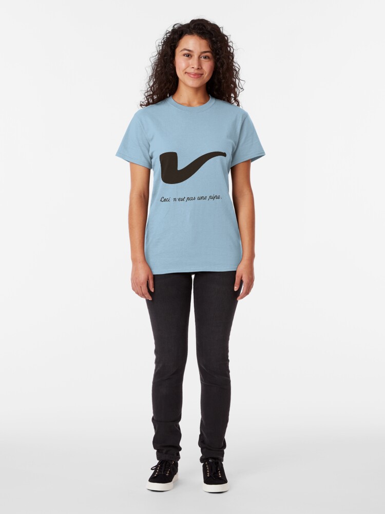 "Ceci n'est pas une pipe." T-shirt by lasarack | Redbubble