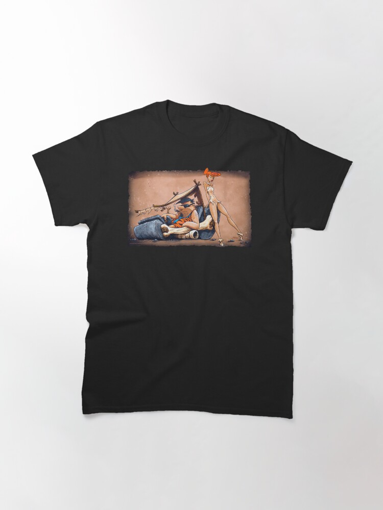 Alternative Ansicht von Das sind die Feuersteine, die Sie schon immer wollten! Fred und Wilma gehen in diesem fantastischen Stück Garagenkunst den ganzen Weg zurückhaltend. Classic T-Shirt