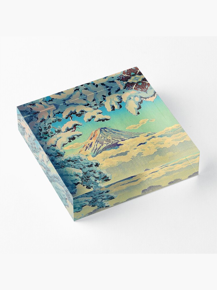 Alternate view of Kehiin in the Snow Acrylic Block