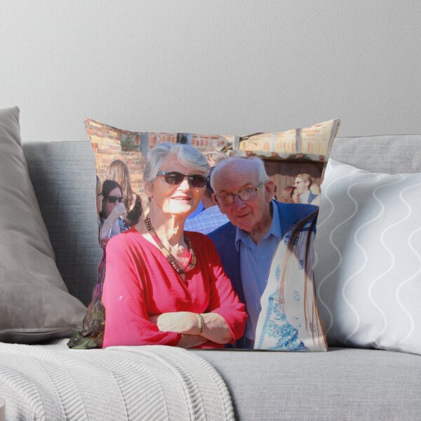 Item preview, Mamá papá designed and sold by Susan Henry.