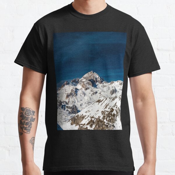 Gigapixel photograph of mountain Triglav, Slovenia Classic T-Shirt