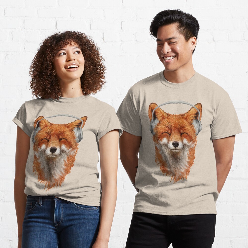 Smiling Musical Fox Classic T-Shirt