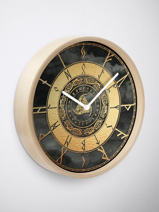 Alternate view of Triple Horn Of Odin Clock