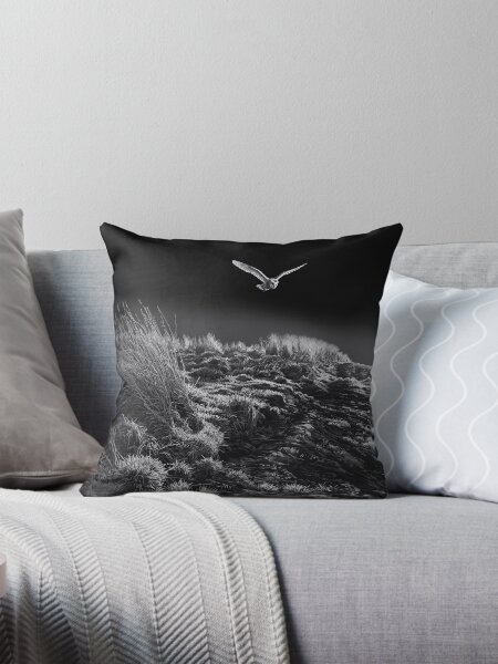 Barn Owl - Moonlight Hunter Throw Pillow