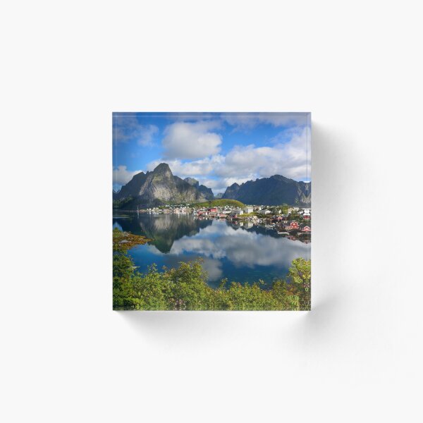 Fischerdorf Reine auf den Lofoten, Norwegen / Skandinavien Acrylblock