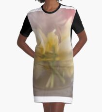 TULPEN IM GLASGLAS T-Shirt Kleid