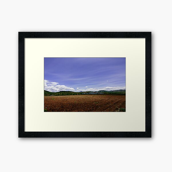 nubes onduladas Framed Art Print