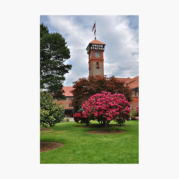 Artikelvorschau, Portland Union Station clock tower entworfen und verkauft von Robert Hortman.