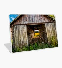 old vintage barn Laptop Skin