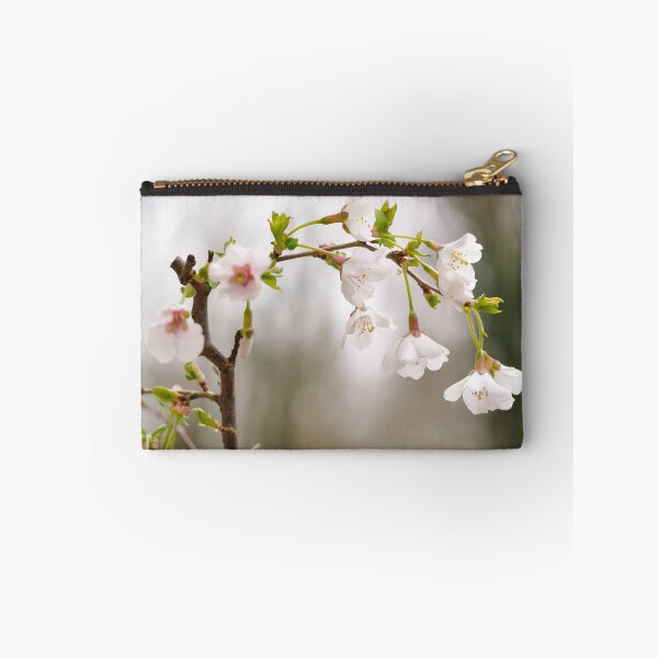 Aperçu de l'œuvre Fleur de printemps créée et vendue par lisadw.