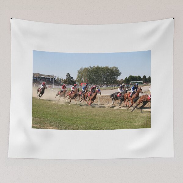 Aperçu de l'œuvre Chevaux de course avec jockeys au galop créée et vendue par goceris.
