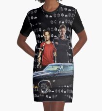 Übernatürliches 11 T-Shirt Kleid