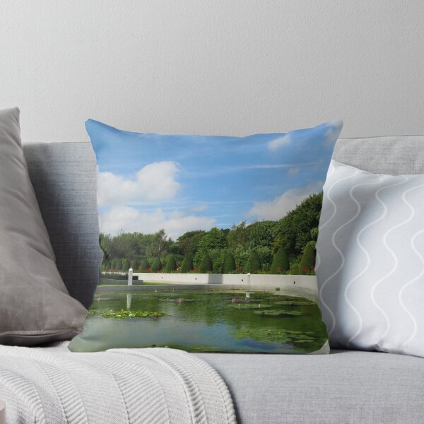 Artikelvorschau, Sunny and Serene - Sculpted Bäume und Lily Pond entworfen und verkauft von MidnightMelody.