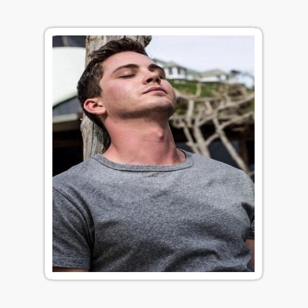Artikel-Vorschau von Logan Lerman, designt und verkauft von asdmarisol.